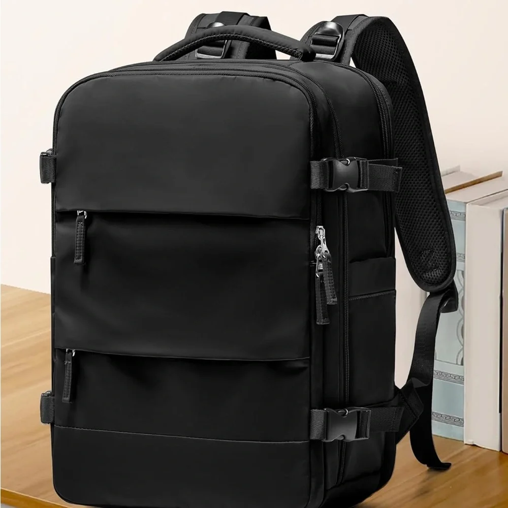 NWT- Travel Carry On Backpack in Black - Picture 2 of 15